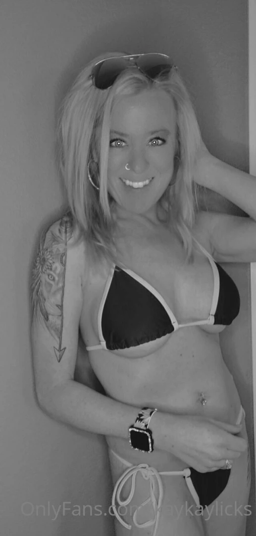 It s sooo nice out i think i m gonna go get wet 