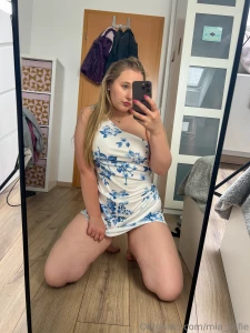 Hab kein h schen drunter darf ich mich so auf dein gesicht setzen