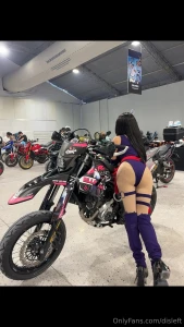 Woahhhh i really love this cosplay i will do loki next year part 9