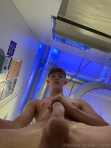 Ooh you want this view get those balls in your mouth