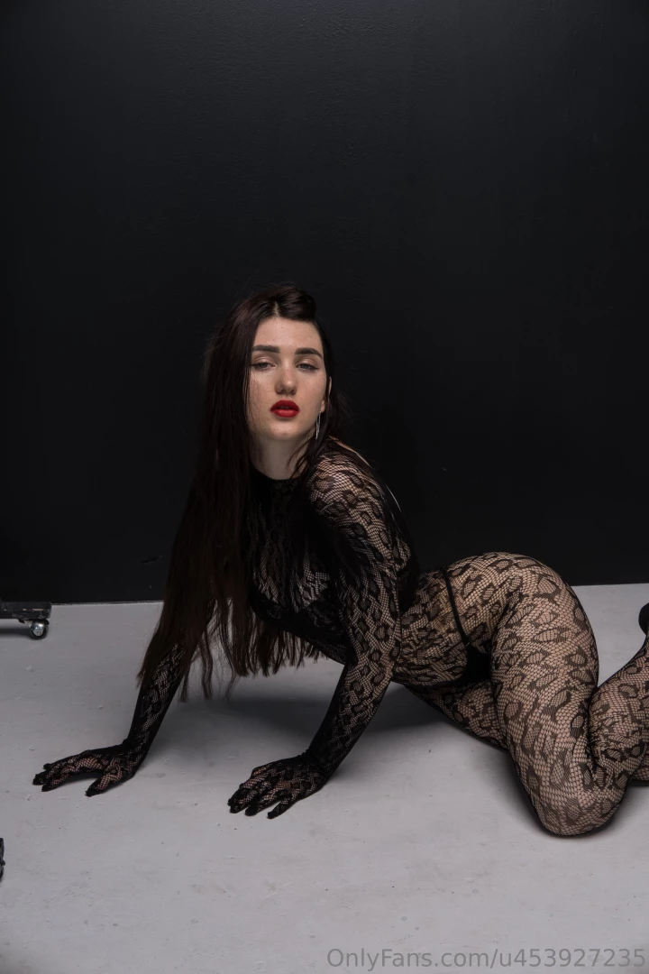 Hey let s get to know each other my name is molly part 1 