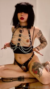 Hello my naughty boy i know you have misbehaved and your ass will have part 23