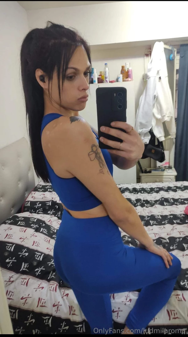 Your trans baby to go do exercises baby 