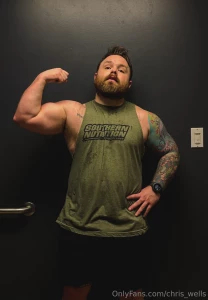 Feeling stout on this hurricane thursday finally yall stay safe part 2