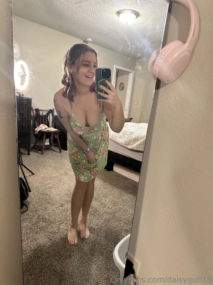 Hey i sent out a ppv message you guys should check out please let me 