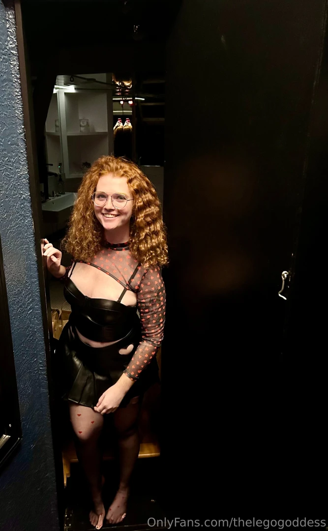 Buy me legos and tell me i m pretty 