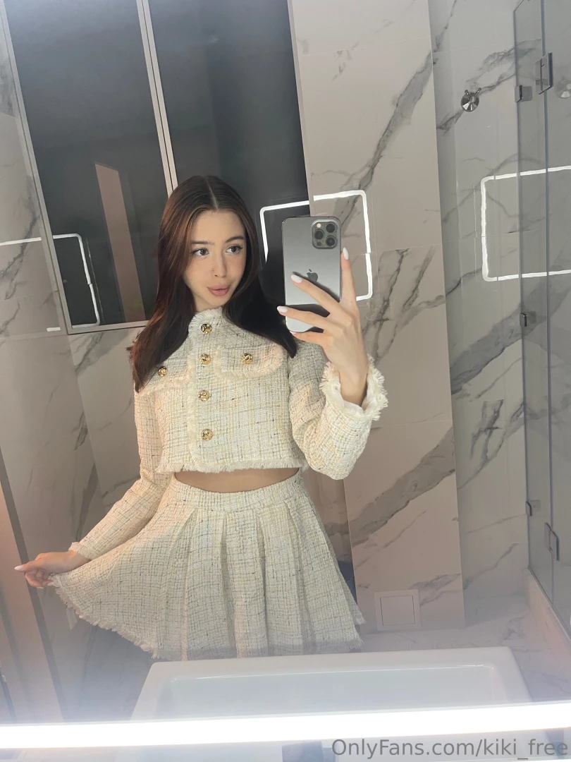 A little sparkle in my eyes a little charm in my smile and a whole lot 