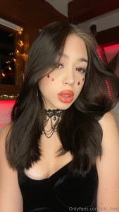 Celebrating halloween as your cute fallen angel may your night be as