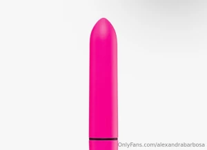 Oi amorzinhos a mami andou a pensar qual destes brinquedos ser o pr