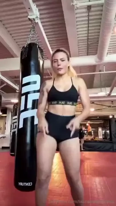 Am i your favourite dancer 