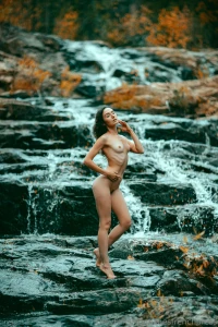 Gorgeous waterfall nudes free when you subscribe to zoesfrenchpressvip part 1