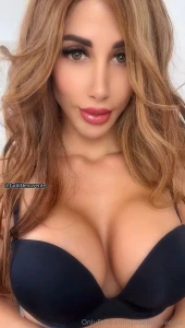 Soy la chispa que enciende tu noche juditbenavente