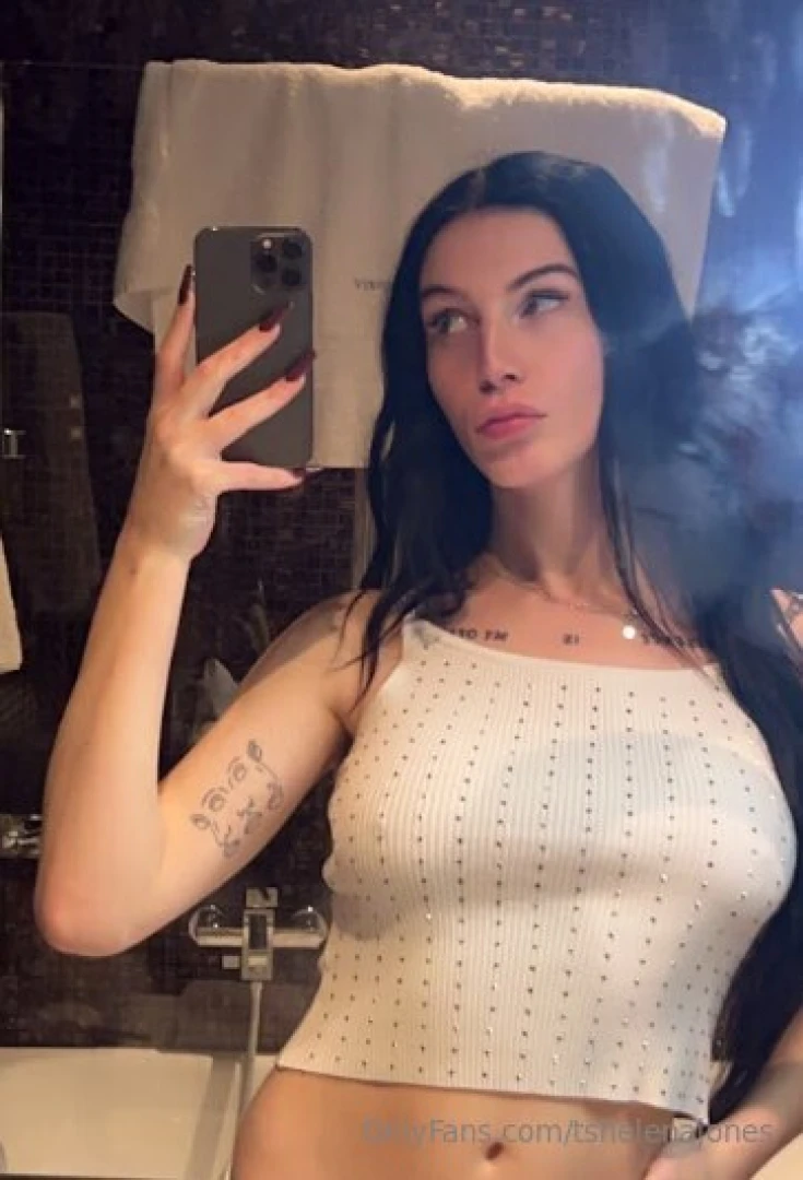 I m not shy just waiting for you to make the first move 