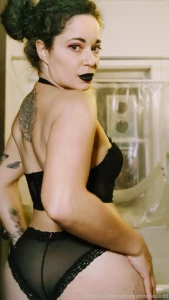 Fuck me like you mean it lick me like you care part 1