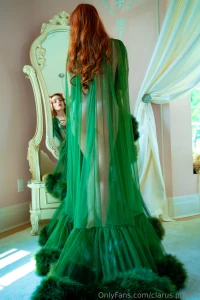 Can i get a hell yeah for this look part 1