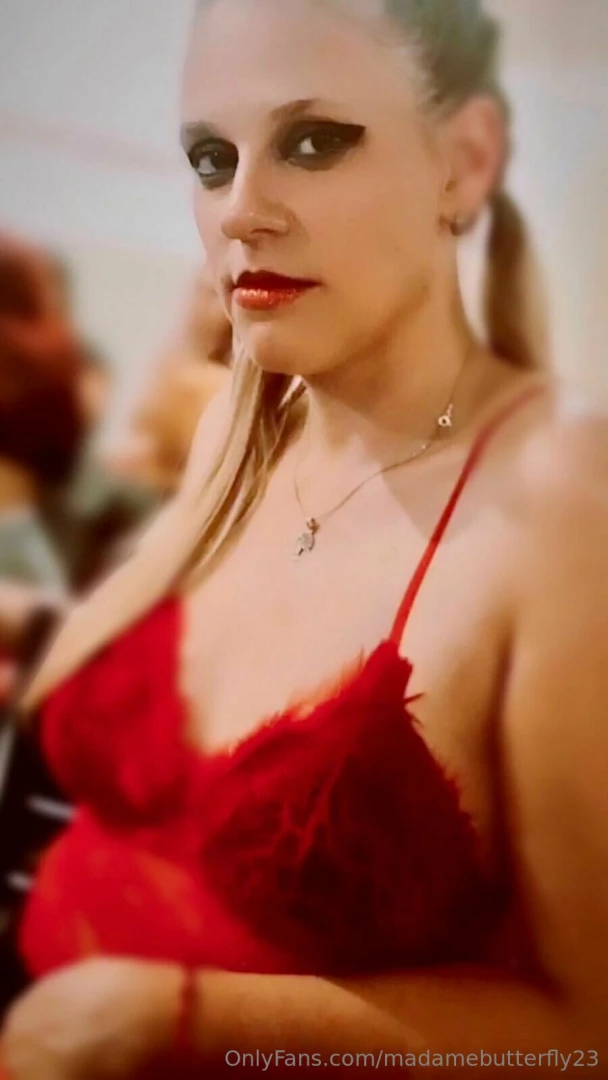 Girl you got to change your crazy ways you hear me 