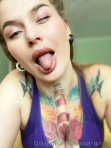 Can you imagine what my tongue can do will you dm me about my tongue s