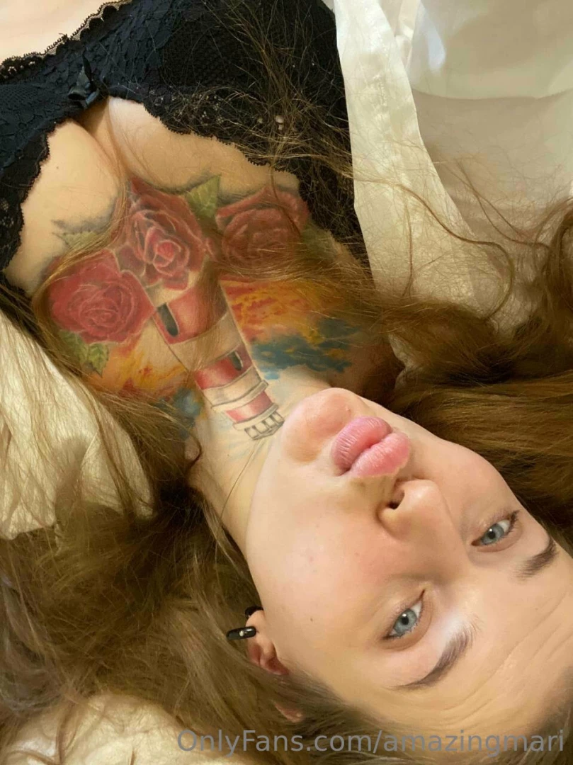 I m waiting for you in bed will you join me 