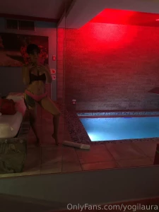 Lo qu pas en esa piscina y jacuzzi