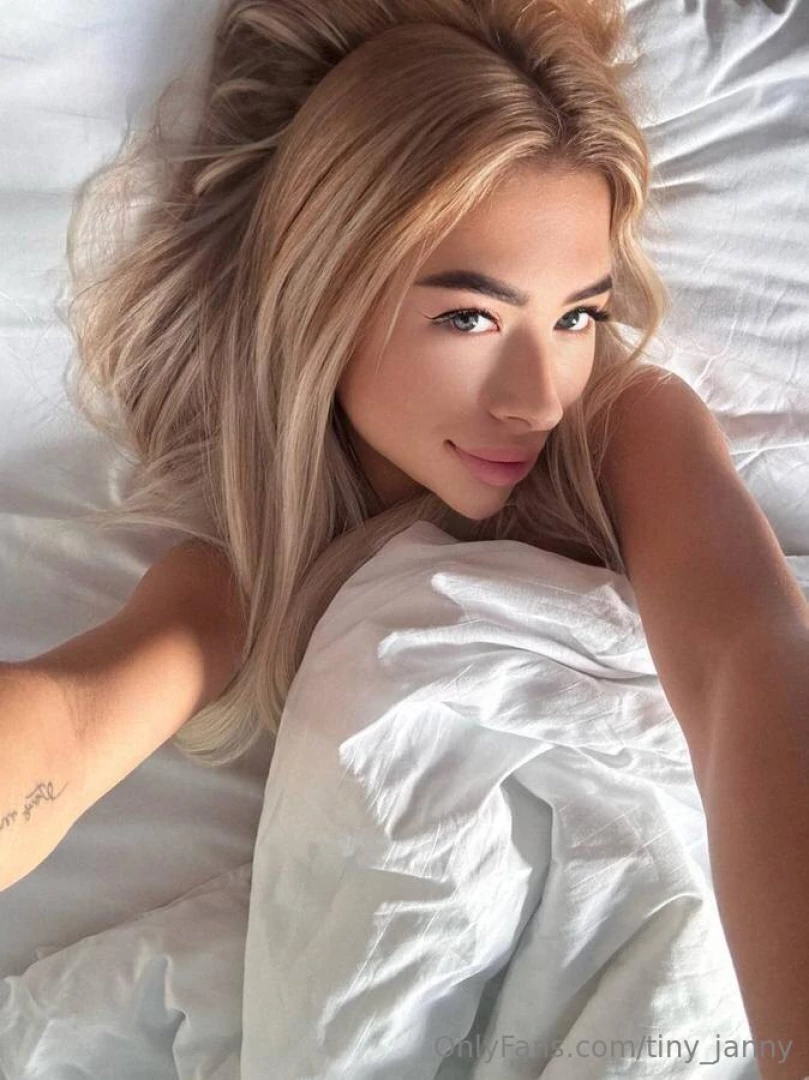 Mmm emma is here emmadelacroix did u see what she is doing in her part 8 