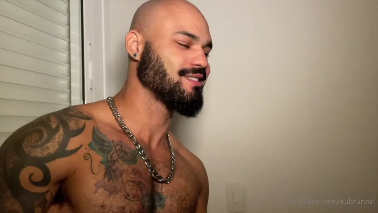 Casal tava entediado me contratando pra apimentar a rela o com sex 