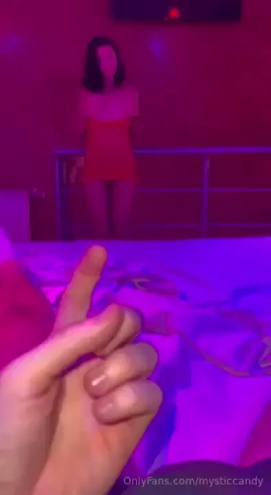 Hello baby do you want to see me fuck he took me to a hotel i gave him part 1 