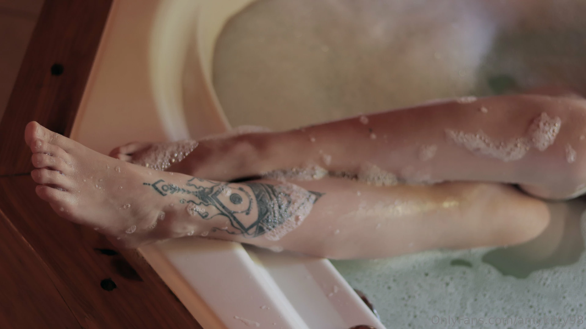 Amykittylatina part 3 