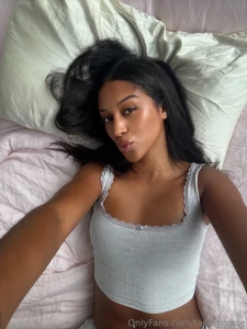 Blowing you kisses you better catch em