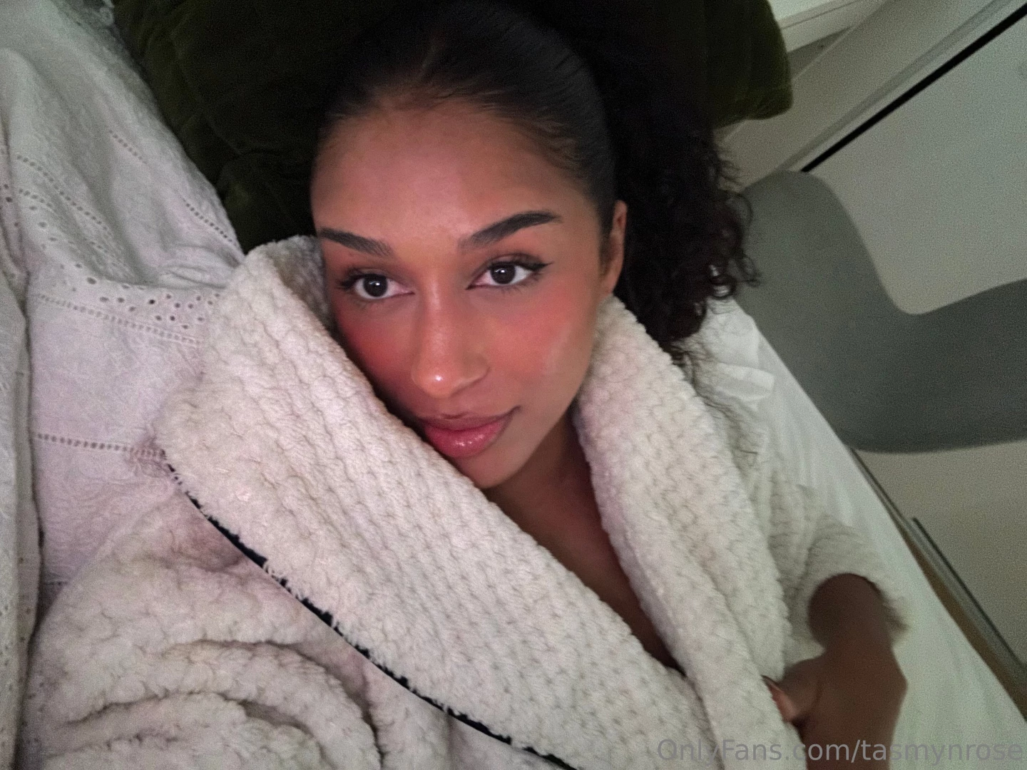 Come cuddle with my baby part 2 