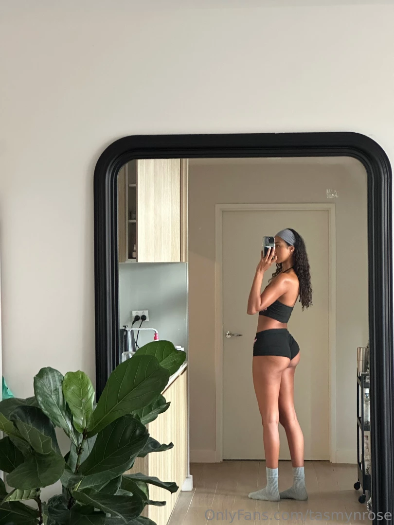 Who doesn t love a stallion tallgirl 