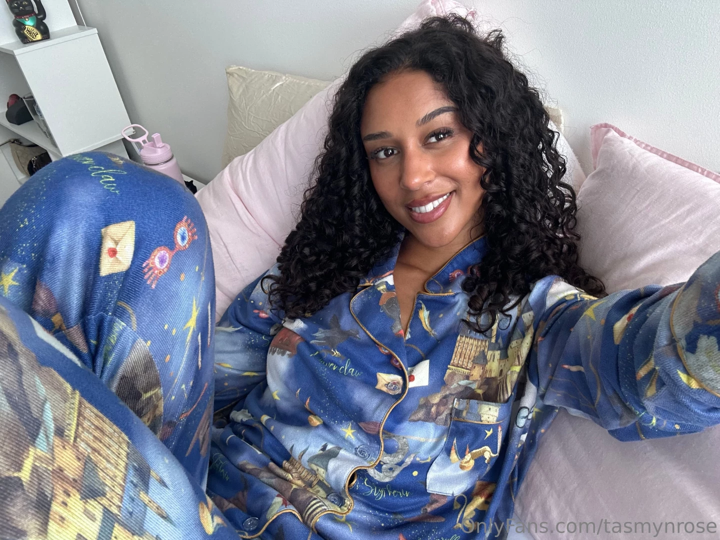 Happiest in bed in my harry potter pjs lol 