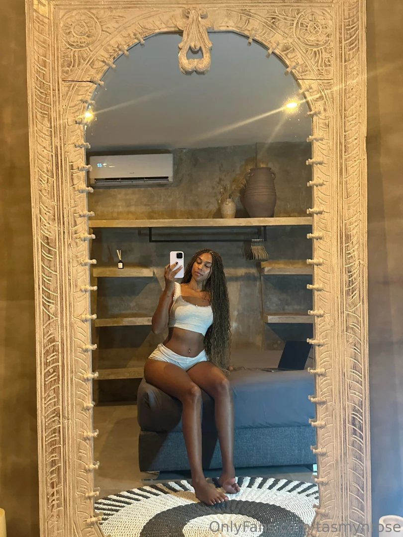 New hair style do we like it i love 