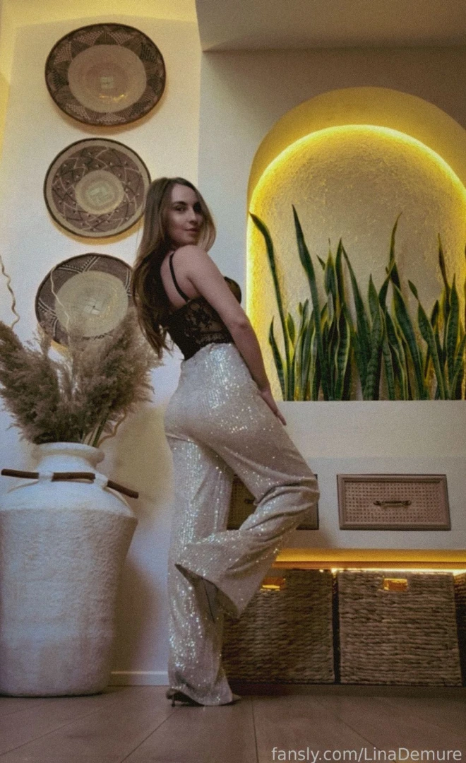 Christmas girl here she shines like a star on a christmas tree still part 12 