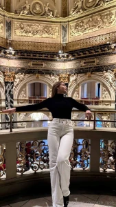 You know beautiful architecture is my weakness i want to share the