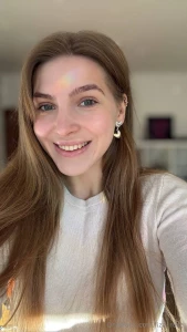 My eyes get brighter when i feel happy write your favorite eye color