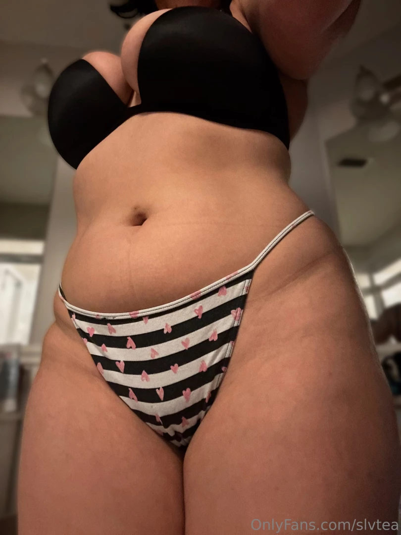 Happy friday babes who wants to spoil me part 7 