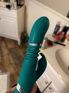 Look how creamy i was the other night when i was using my rabbit part 1