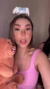 Te gusta mi amiguita