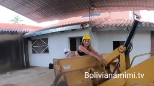 Fuck my ass on the backhoe give me a tip so i send you this video for