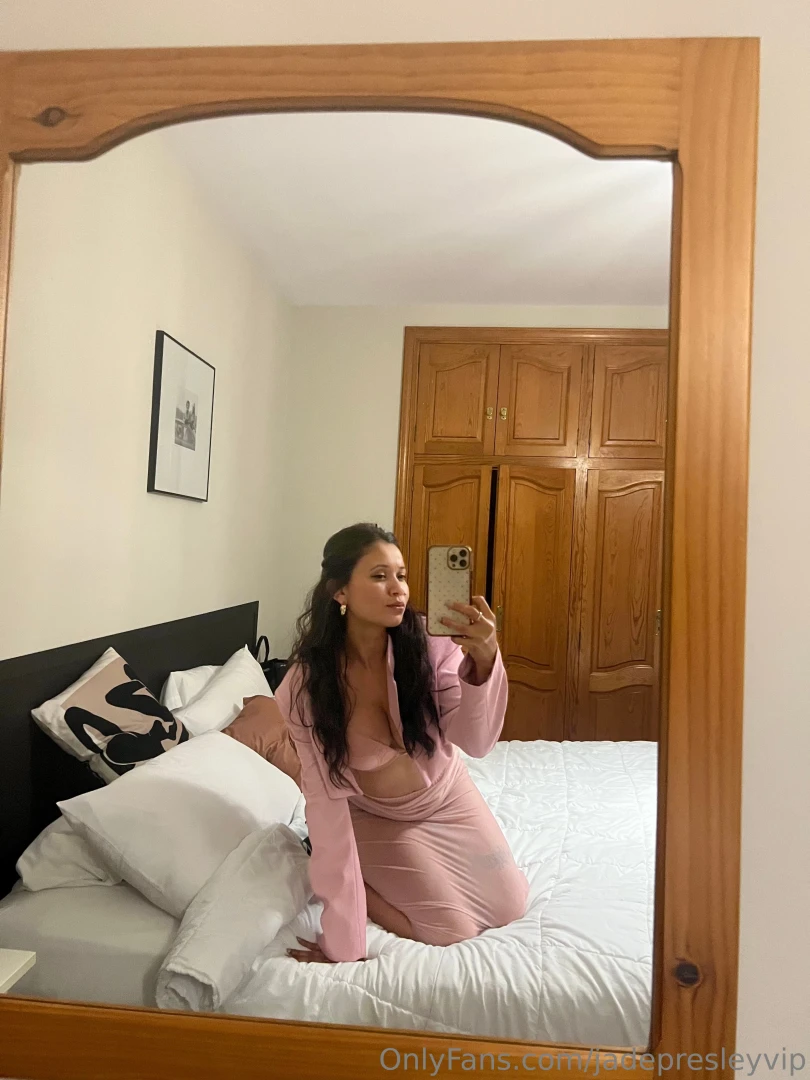 Hello my love just dropping by to remind you that i m here to fulfill 