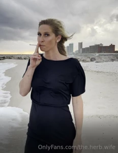 5 short videos of me smoking on the beach unlock videos for 5 59 black part 1