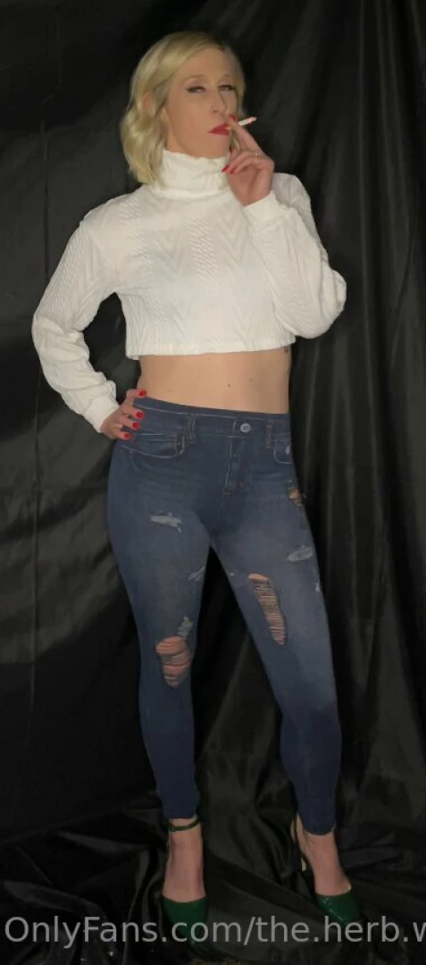65 white turtle neck crop top part 1 