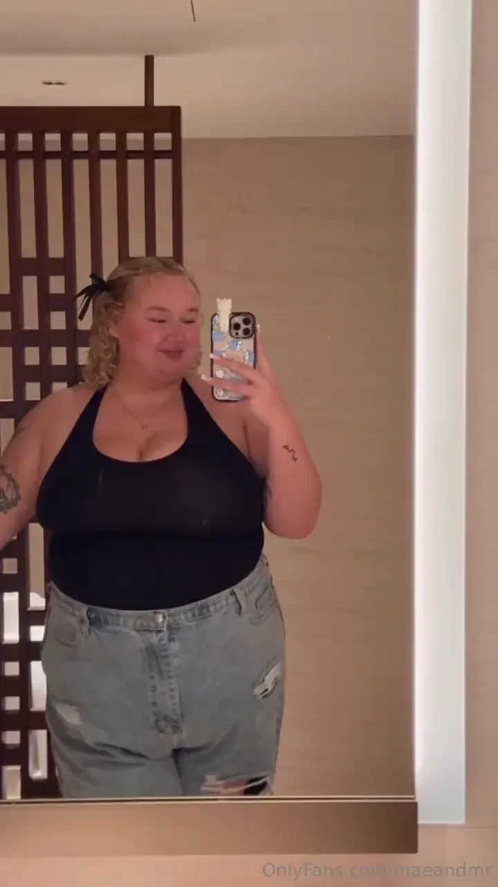 Swipe to see me after eating a huge fatty steak i had to unbutton my 