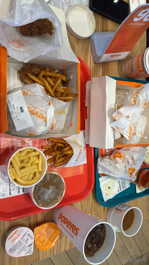 Feeling so full right now eating out in public always makes me so part 1 