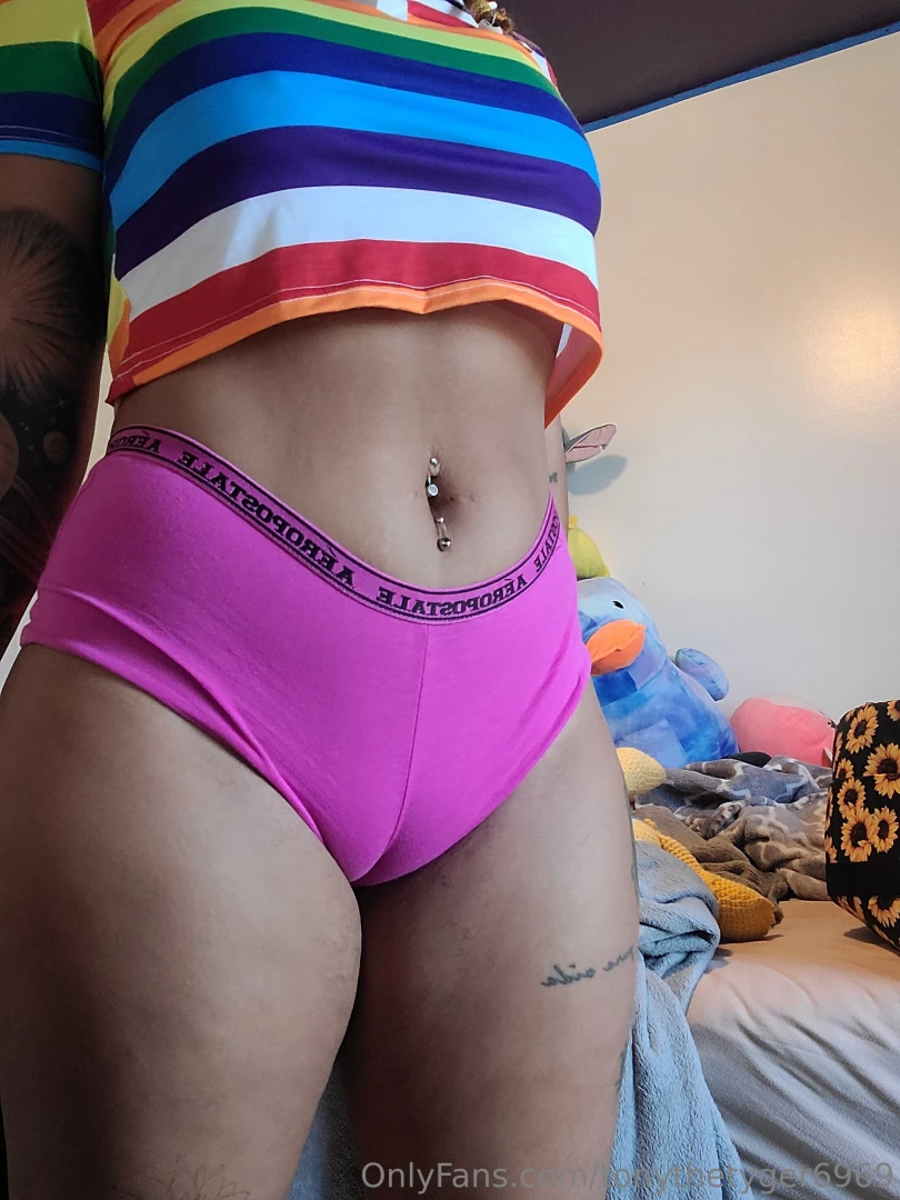 I don t know why i love this pic so much something about a fat camel 