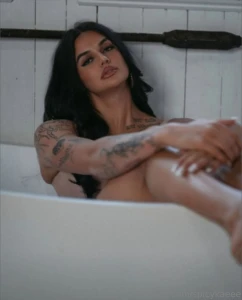 I m in the mood to make your night extra special tip this post and i