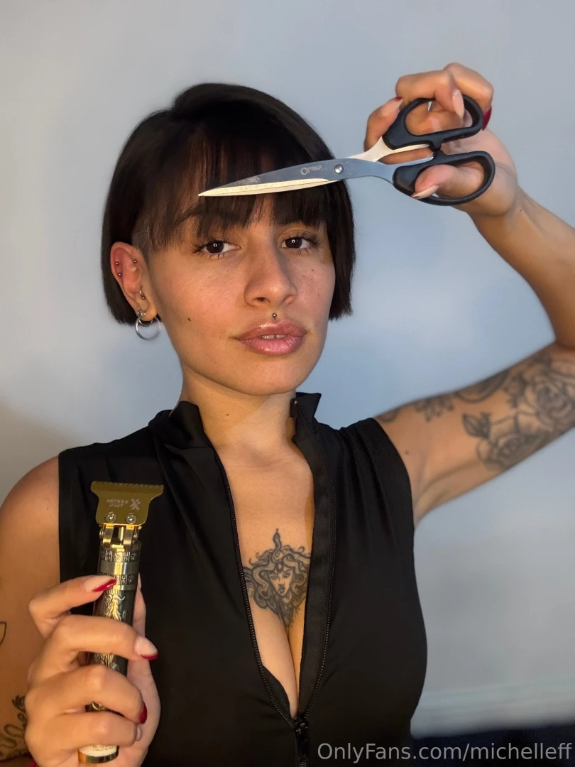 I think i need a bangs touch up but with scissors or machine only one 