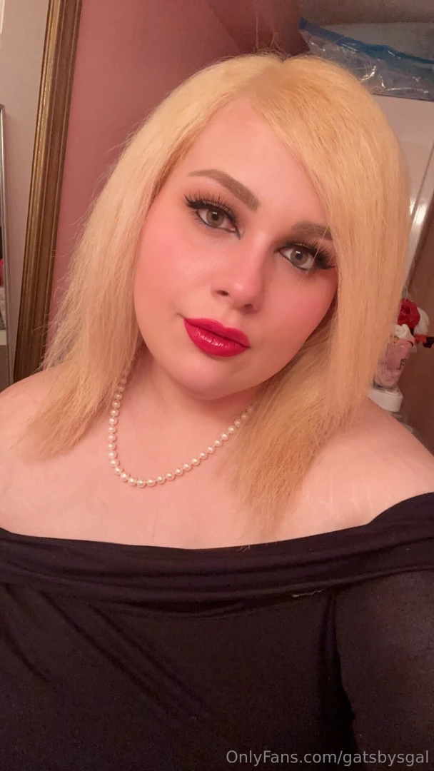 Wouldn t you like to take your pig out on a date in this skin tight 