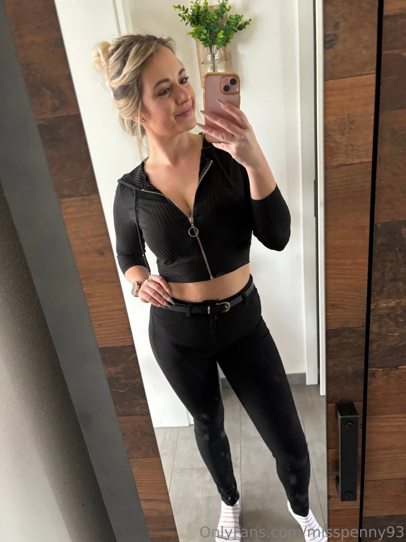 I m also able to look totally fine when i m at home and doing nothing 