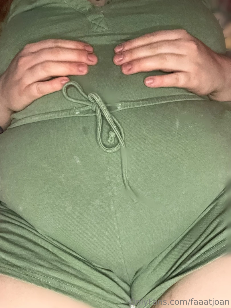 faaatjoan - Getting way too tubby these days this green romper is on its last part 3 